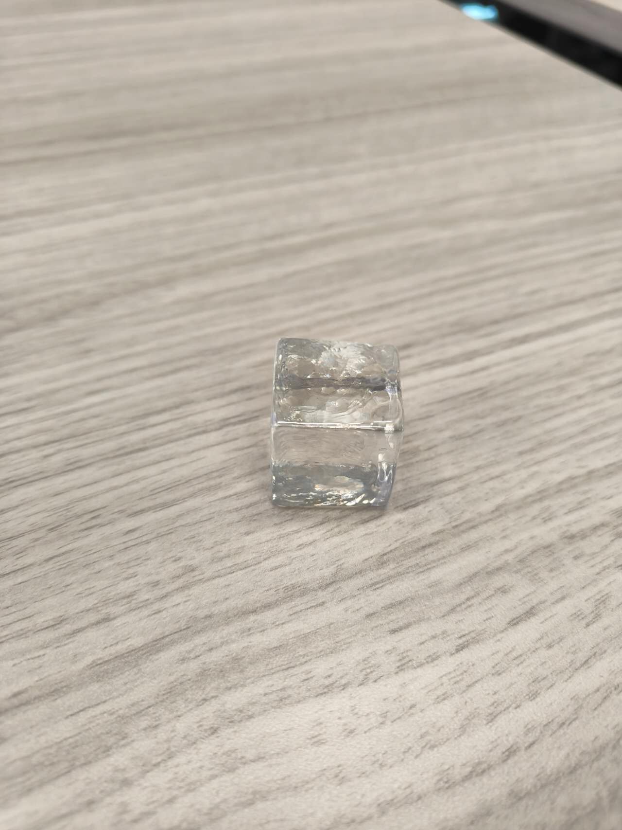 Glass Block<br>
Material States: Refined<br>

Material Plasticity: Rigid<br>

Material Use: Tool <div class='container'><iframe class='responsive-iframe' src='https://www.youtube.com/embed/tgbNymZ7vqY'></iframe></div>